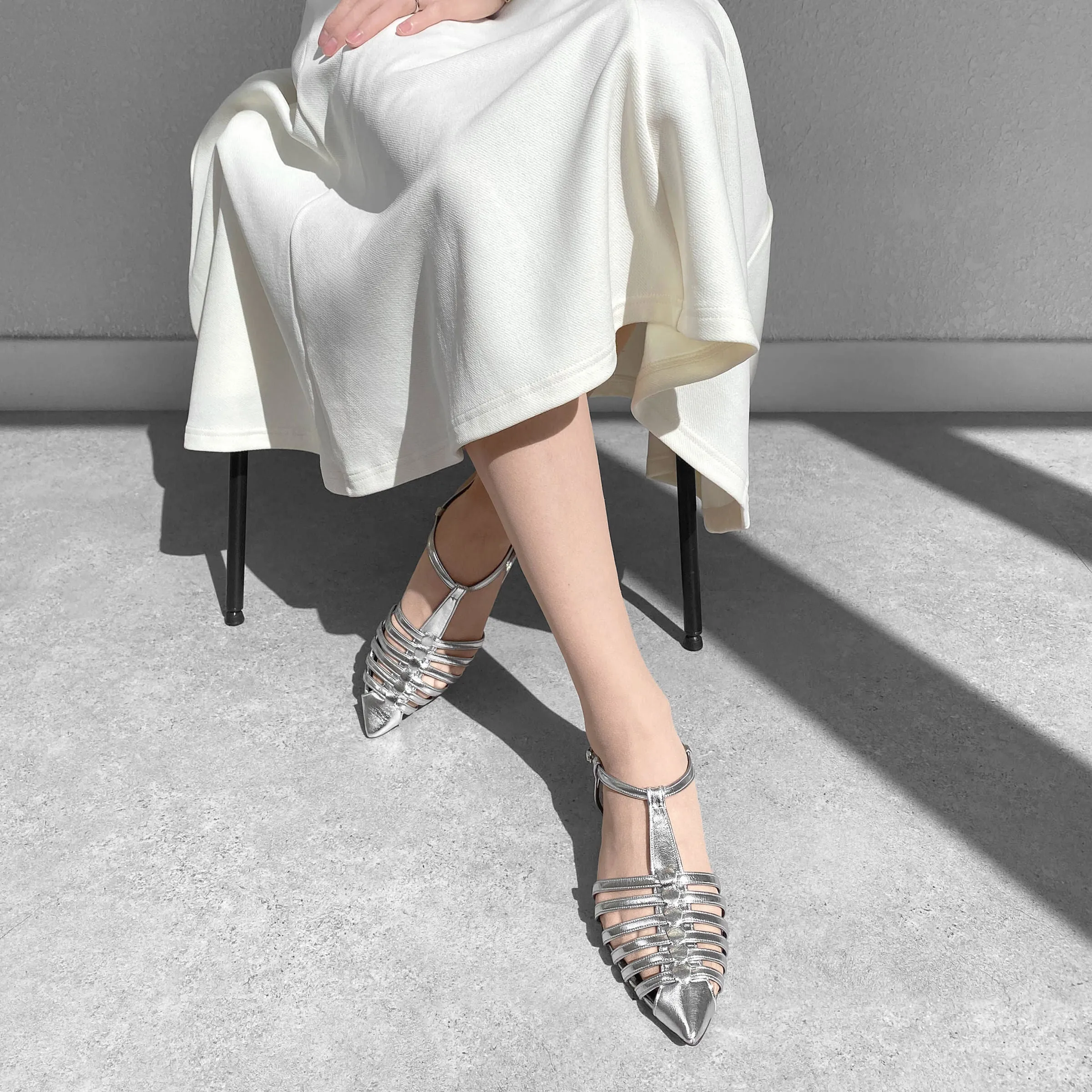 10% OFF: 2024SS: Pointed Toe Gurkha Sandals (m17008) Silver