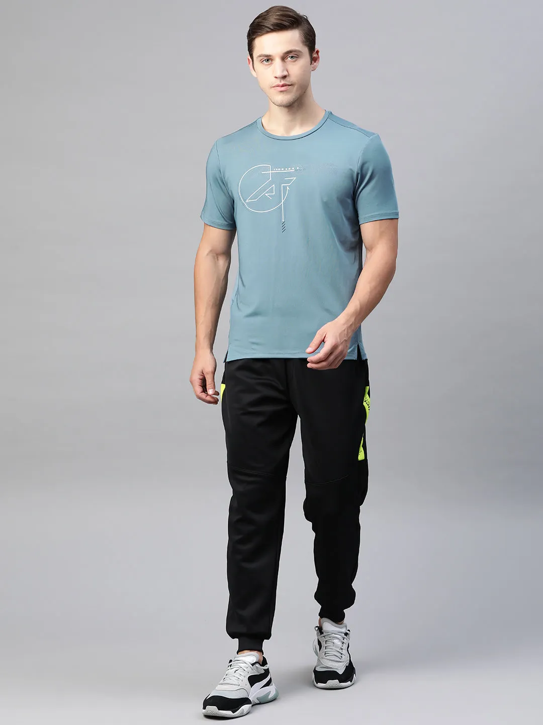 Alcis Men Solid Grey Tshirts
