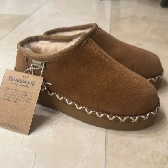 Bearpaw platform slippers size 4 NWT leather shearling warm cozy