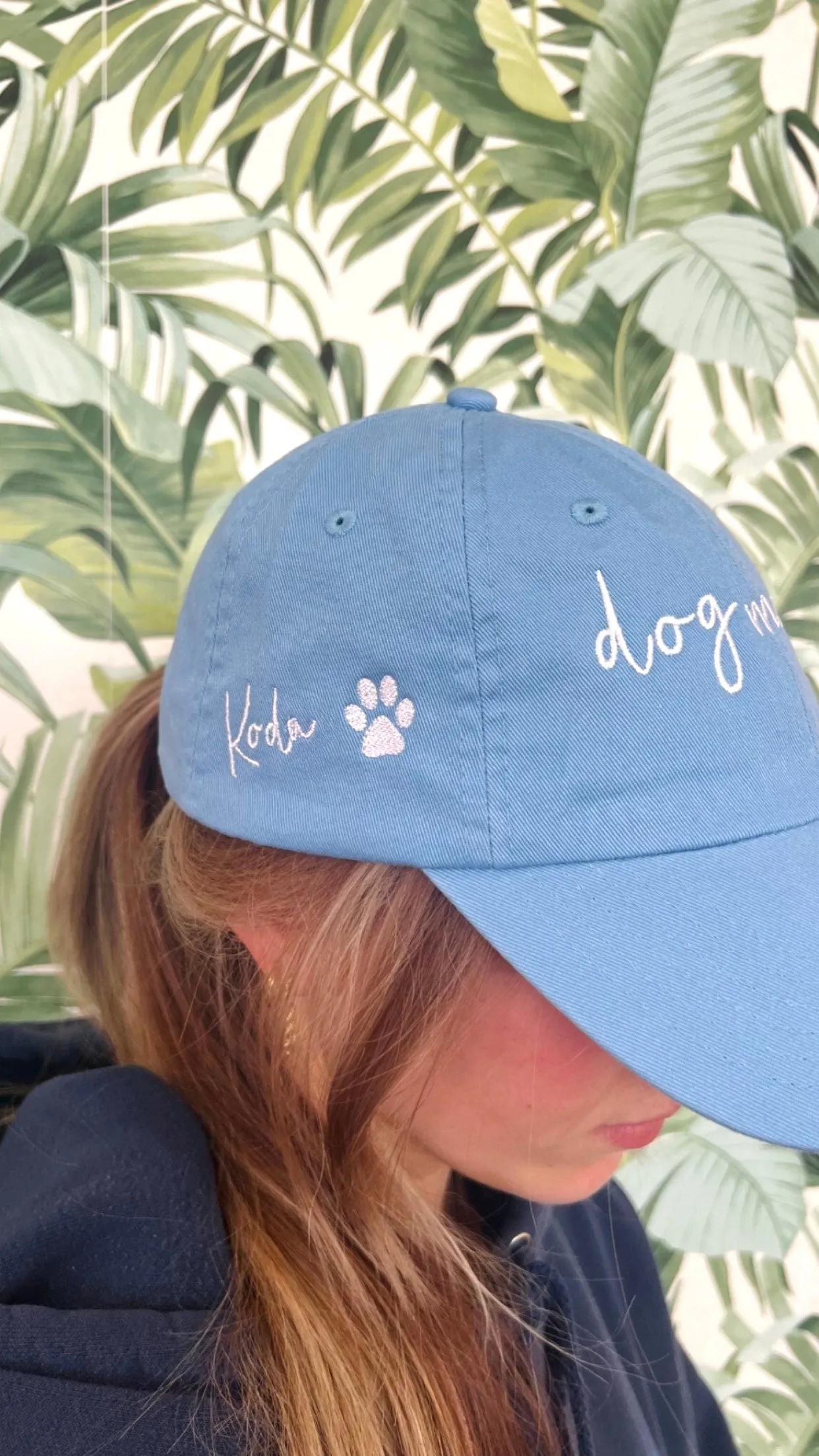 Customized Dog Mom Embroidered Mom Hat