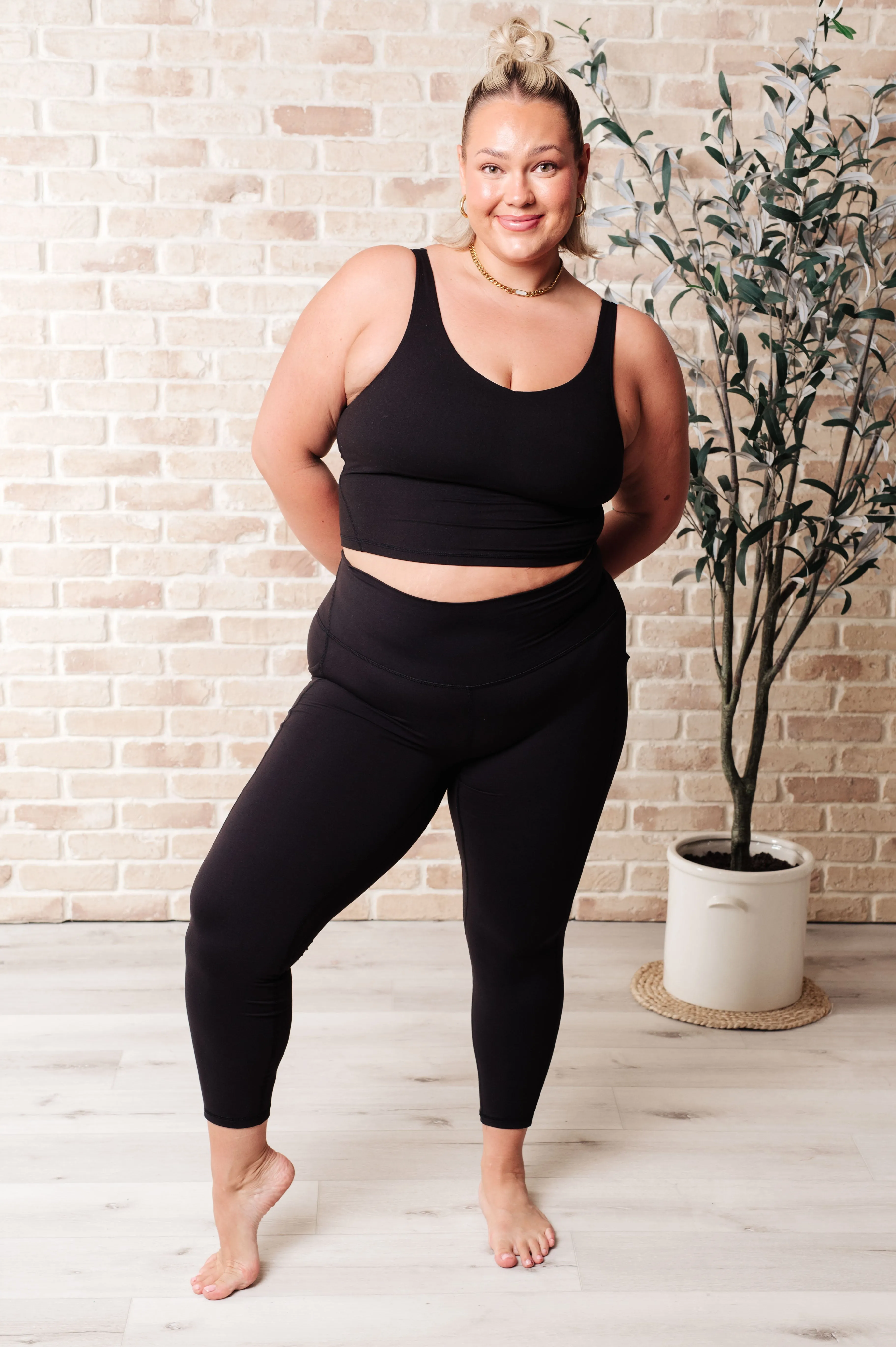 Hazel Blues® |  Somewhere to Start Leggings in Black