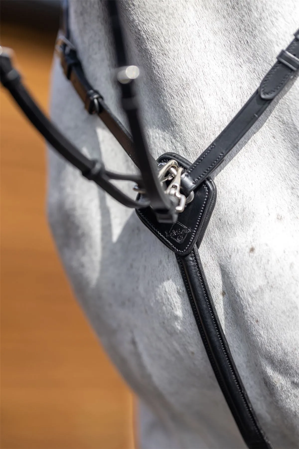 LeMieux Breastplate (D-Ring Attachment)
