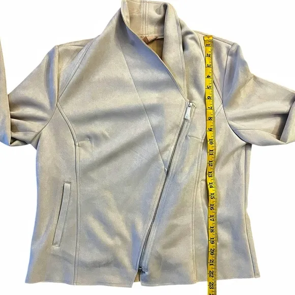 Moto jacket blazer. Off white. NWT Faux Suede Leather.