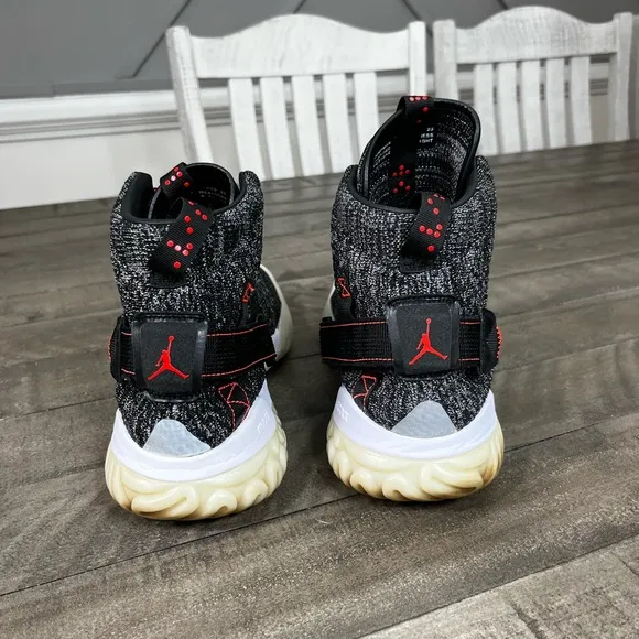 Nike Air Jordan Apex React Sneakers Sz 10.5