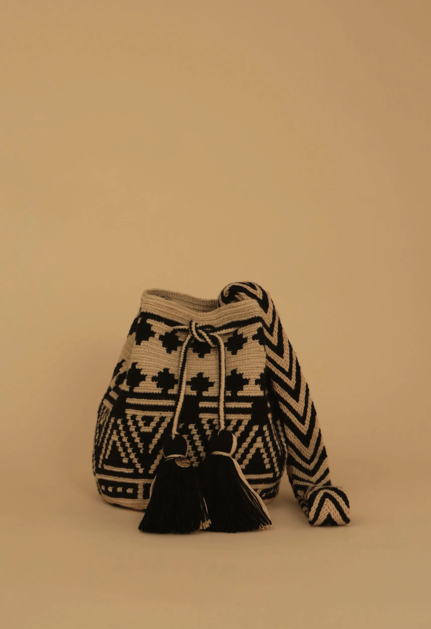 Poblado B Medium Bag