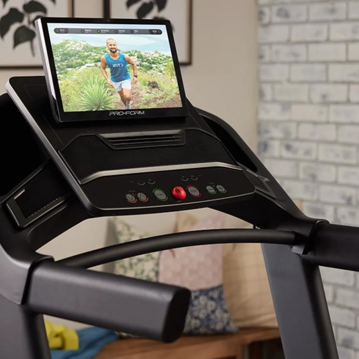 ProForm® Carbon Pro 9000 Treadmill