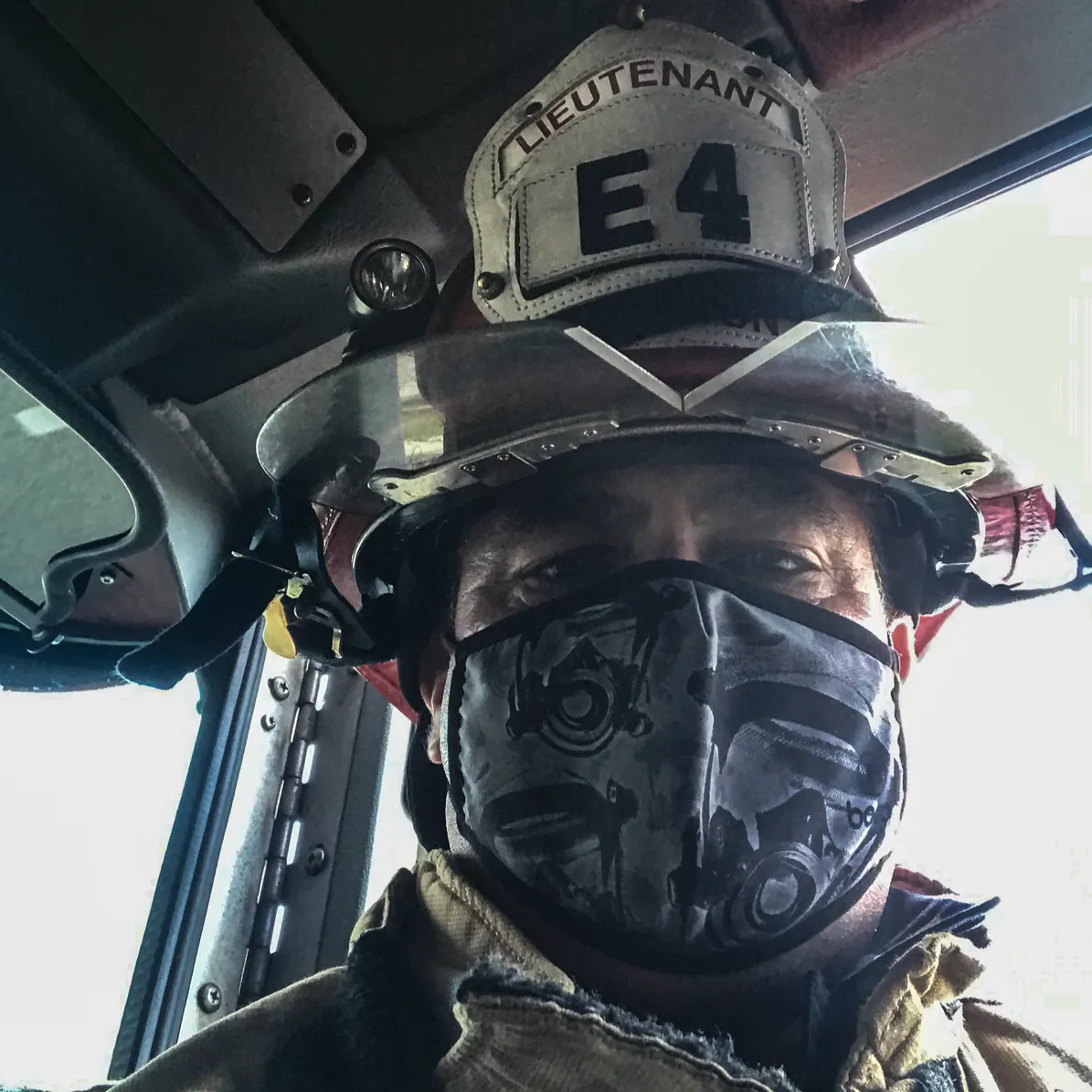 Smoke Eater Mask