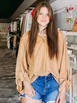 THE HUDSON SUEDE OVERSIZED TAN TOP