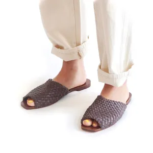 The Woven Slide [Umber]