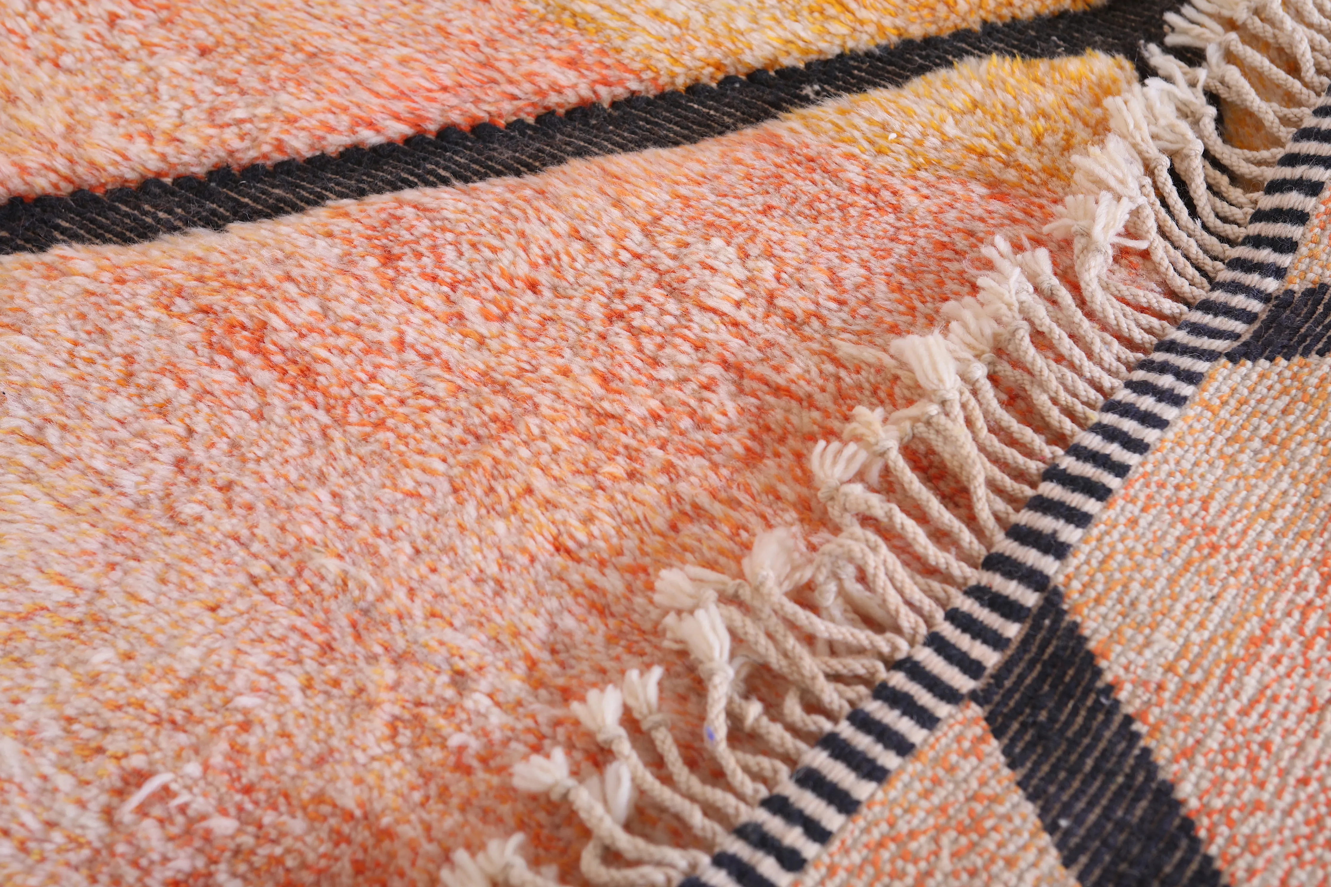 Warm Moroccan berber rug - Handmade Boujaad Rug- Custom Rug
