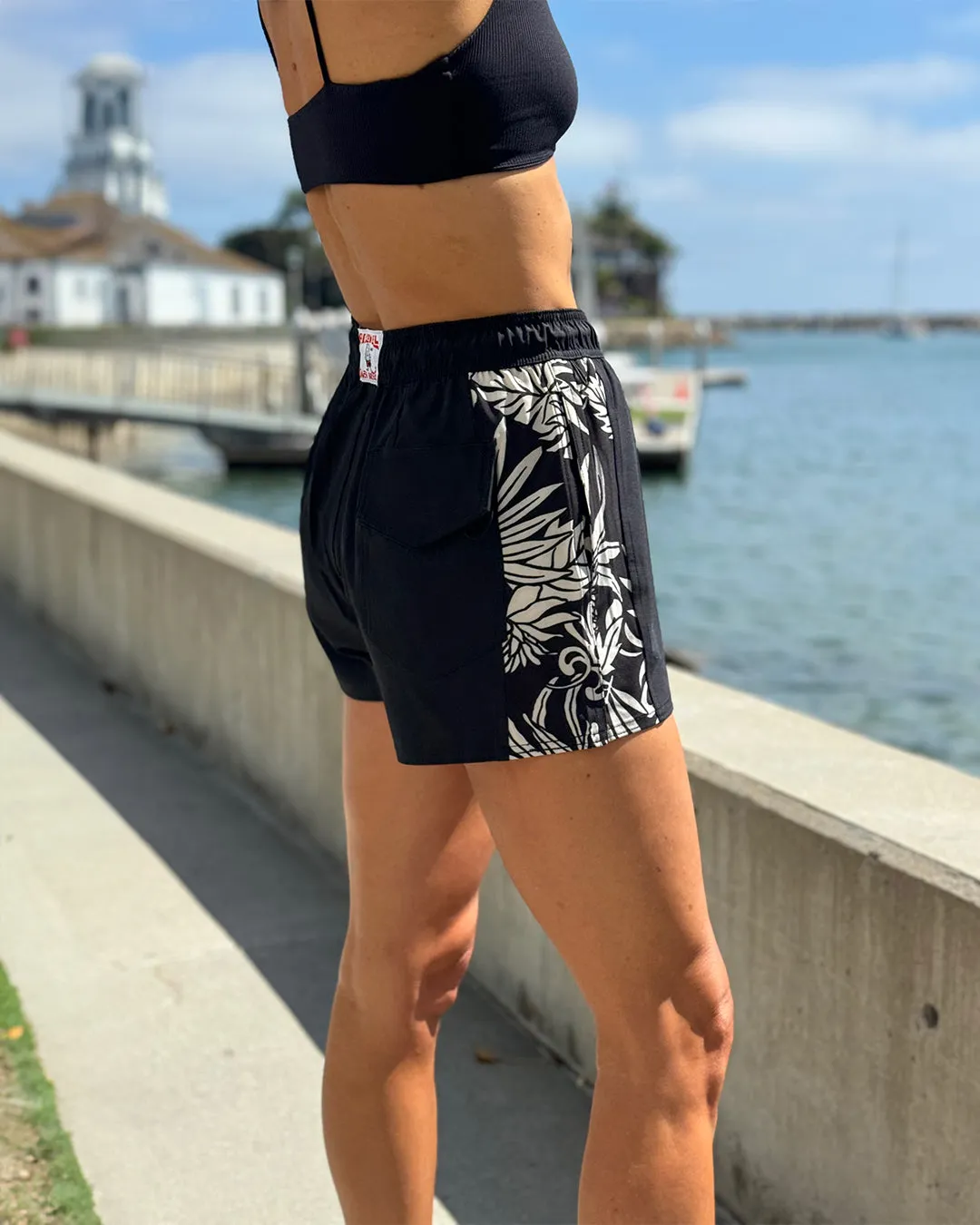Women's Wright Short - Black